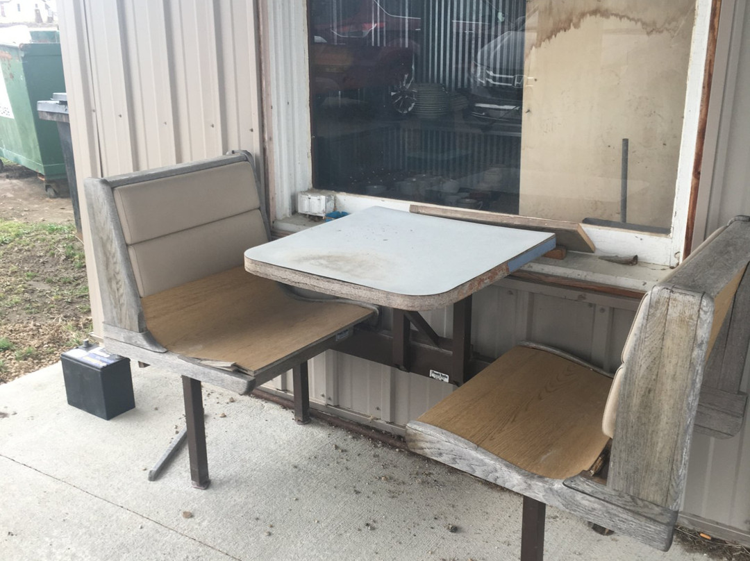 Eldora餐馆和美食-Gifford Landmark Cafe