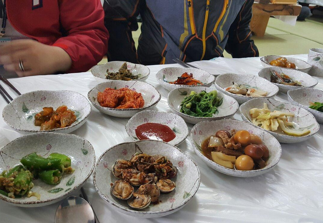 长兴郡餐馆和美食-Kkeuni Geokjeong