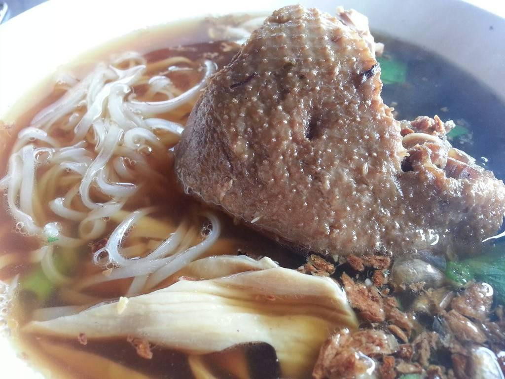 甘烹盛餐馆和美食-Chiem Jean Pochana