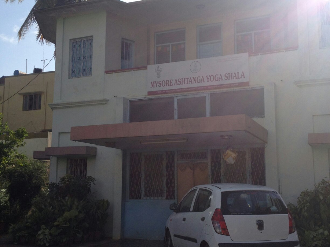 Hotel new shilpashri bar and restaurant