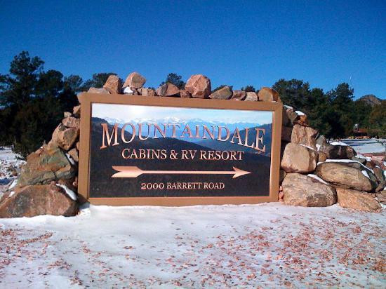 Mountaindale Cabins & RV Resort