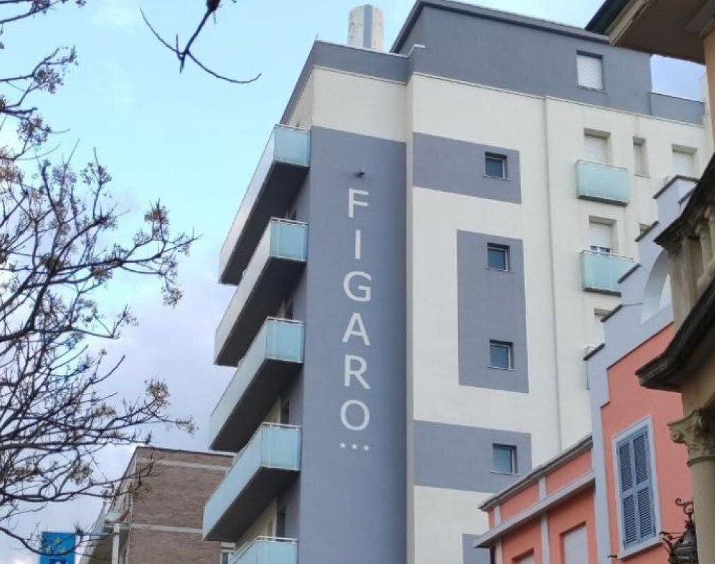 Amadei Hotel Figaro & Apartments主图