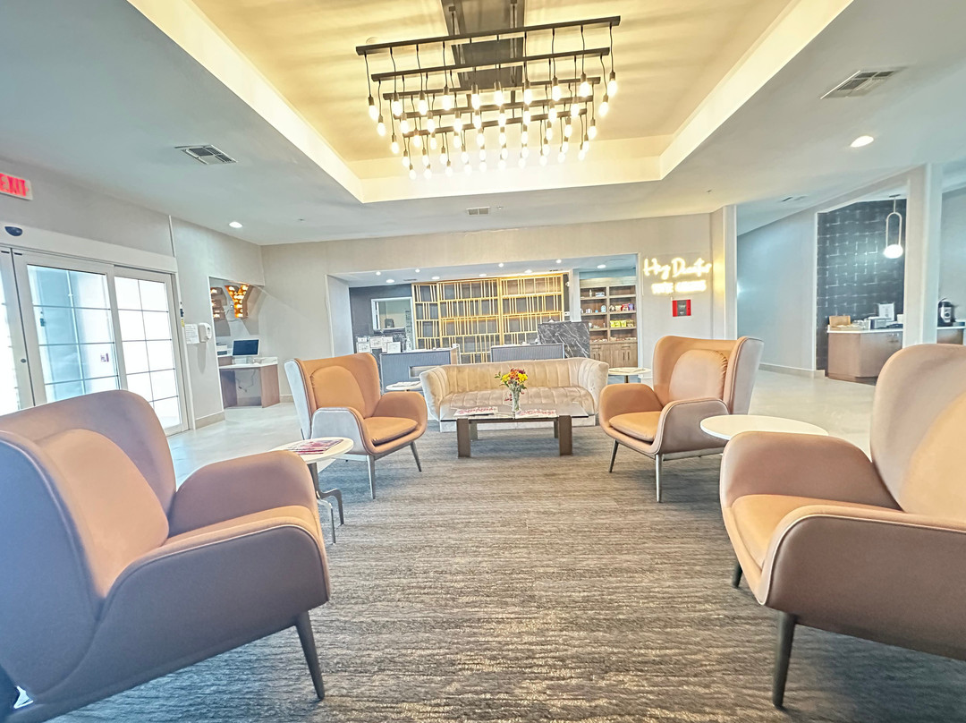 La Quinta Inn & Suites by Wyndham Decatur主图