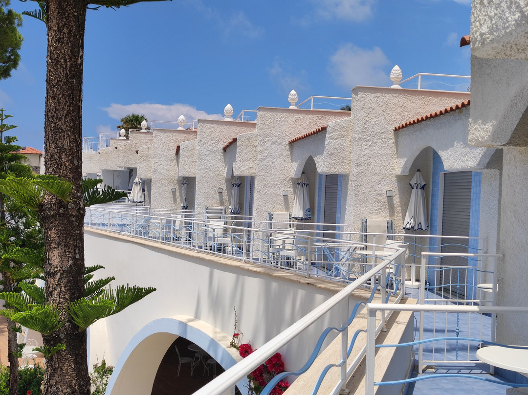 法拉利酒店主图