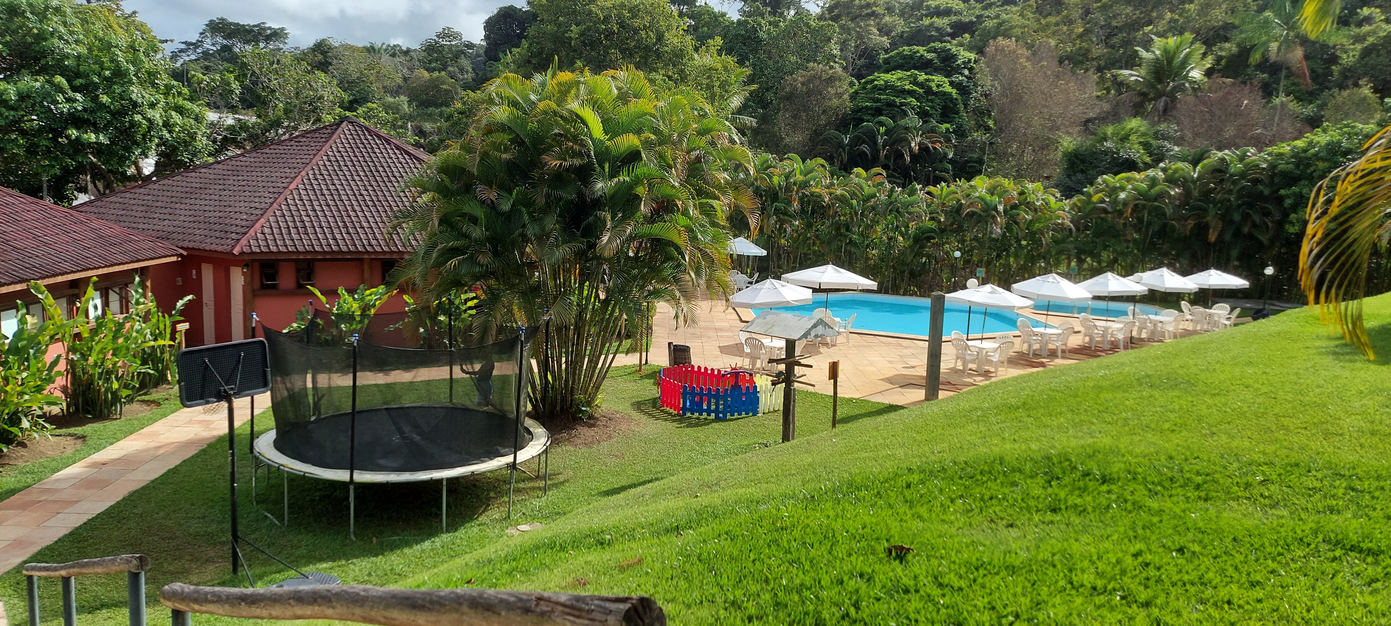 Hotel Vale do Jiquiriçá-泳池