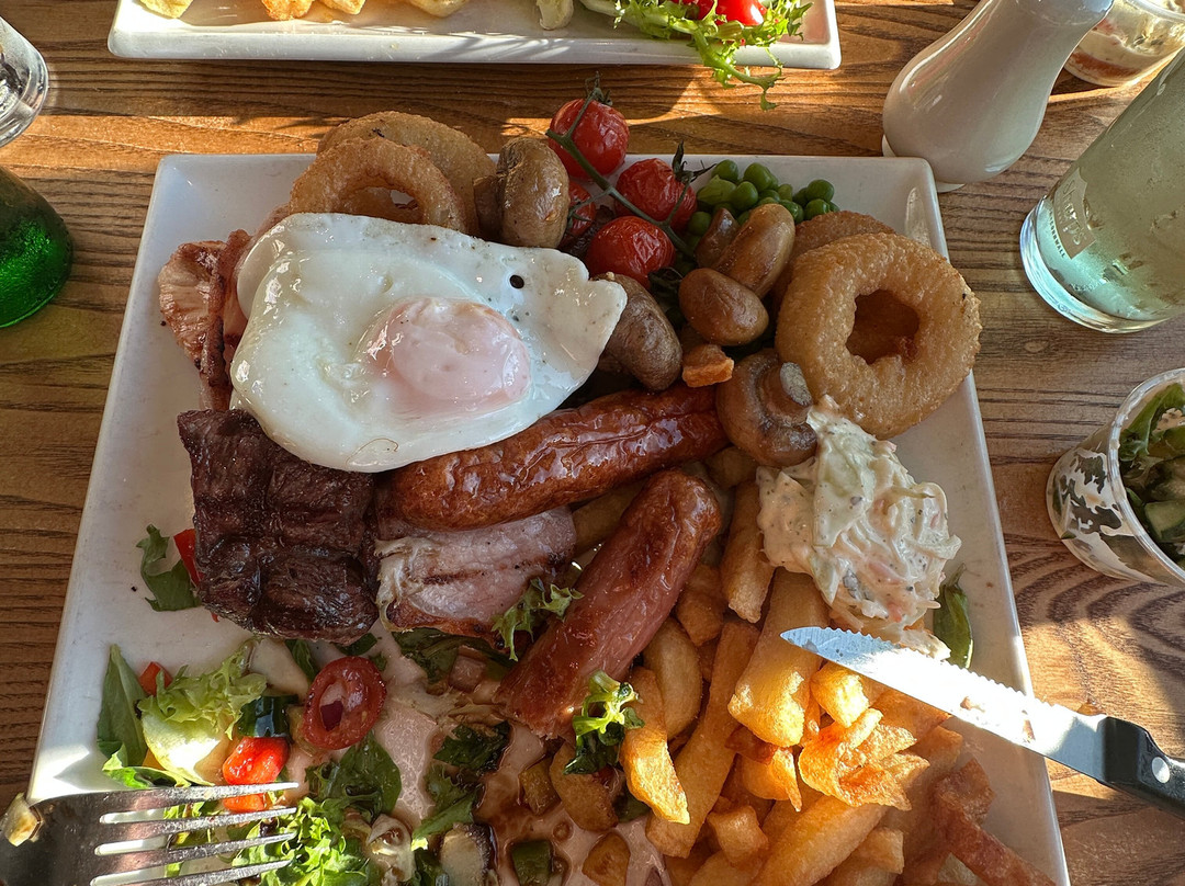 The Grapes Hotel主图