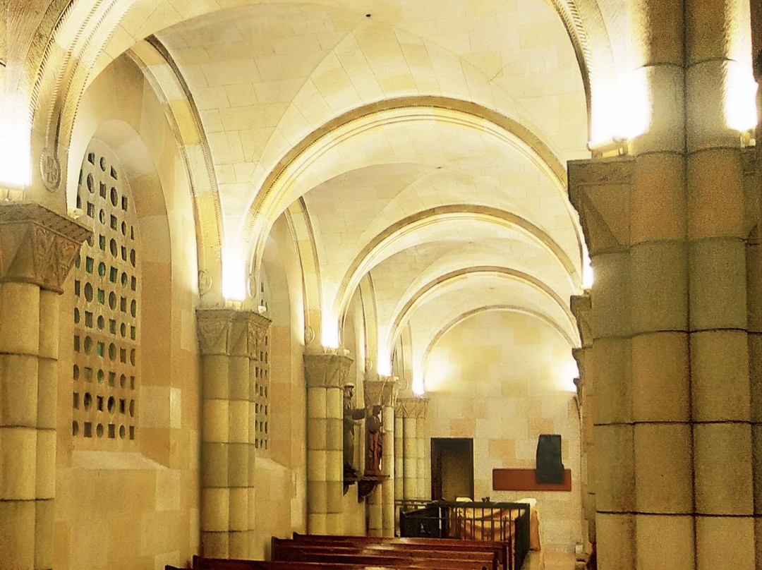 Parroquia San Pedro-希洪必去景点