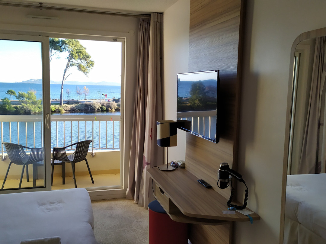 Hôtel Plein Sud Hyères, Vacances Bleues主图