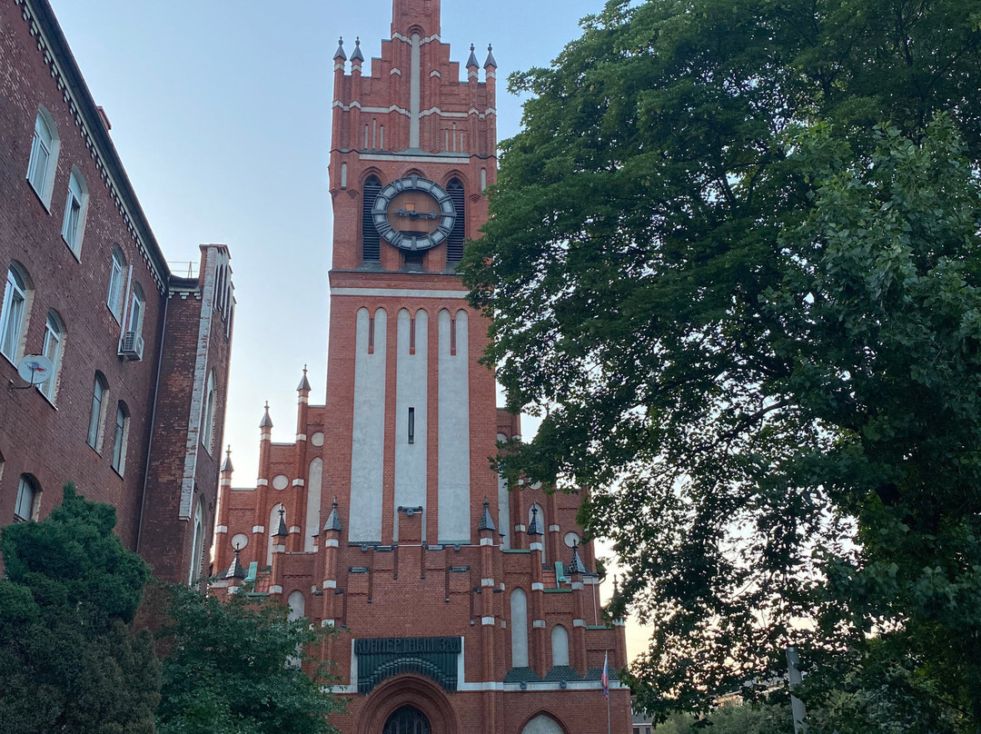 The Church of the Holy Family景点图片