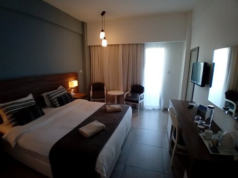 Atlantica Sea Breeze Hotel主图