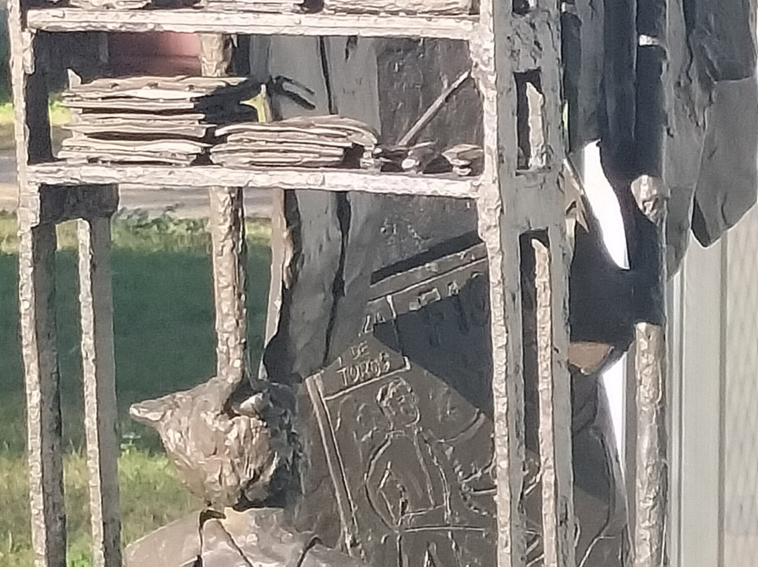 Ceramic Break Sculpture Park景点图片