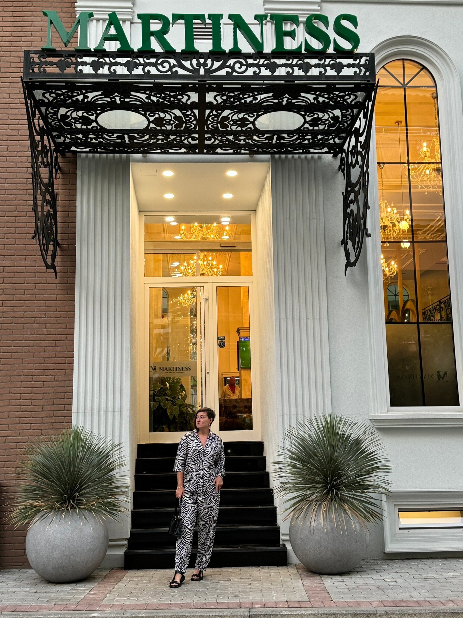 Martiness Hotel Durre-官方