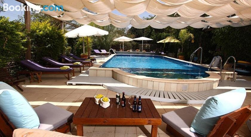 Beit Ram Sherf主图