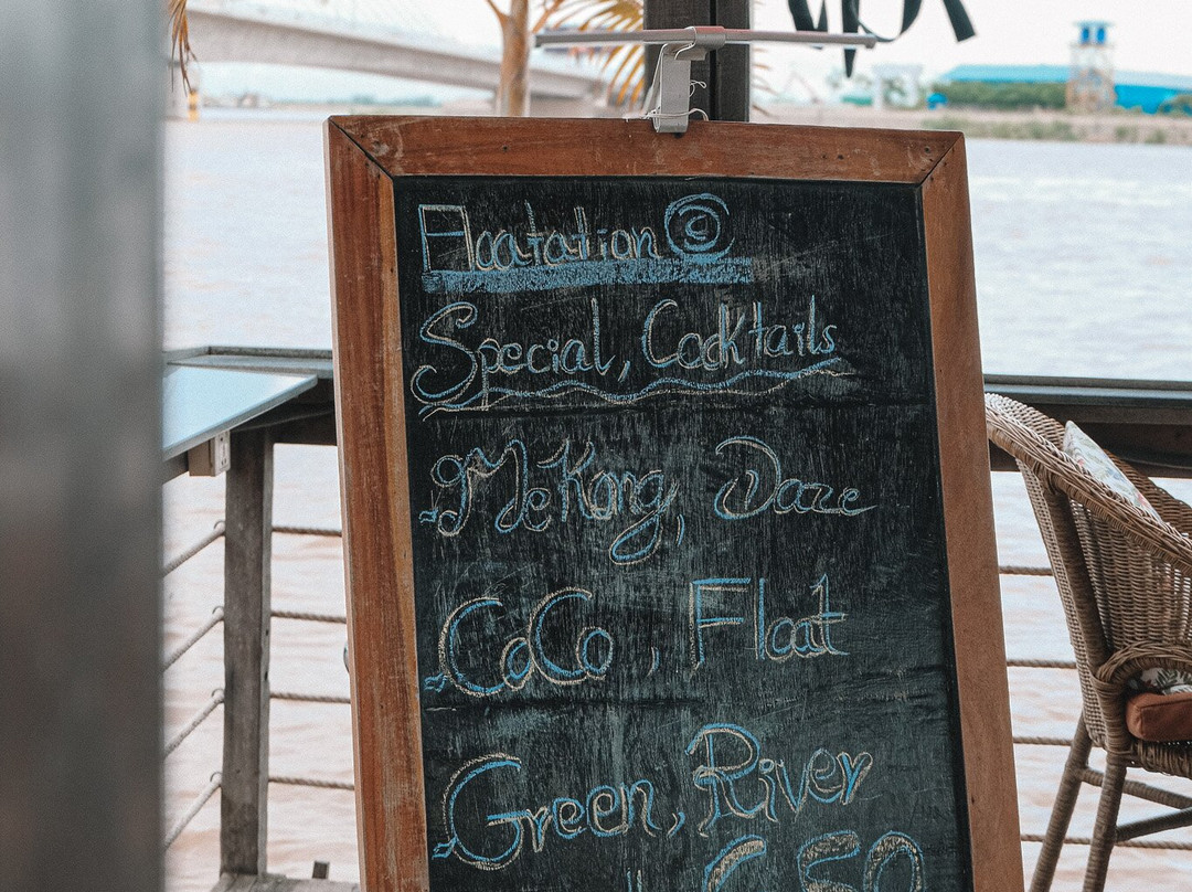 Floatation-金边必去景点