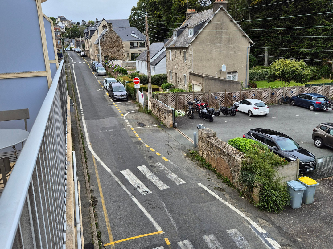 优秀家庭酒店主图