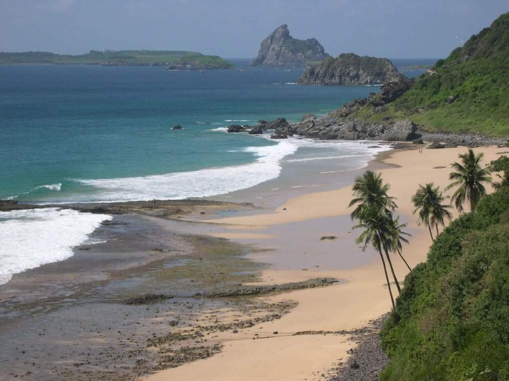 Boldro Beacch-费尔南多-迪诺罗尼亚群岛必去景点