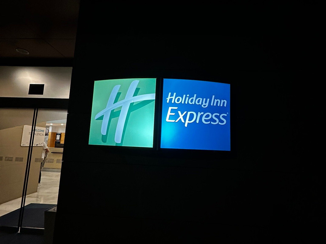 瓦伦西亚博内尔快捷假日酒店主图