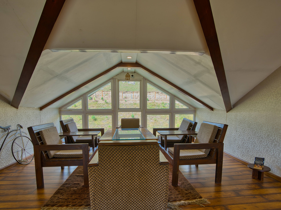 Golden Meadows Hotels & Resort主图