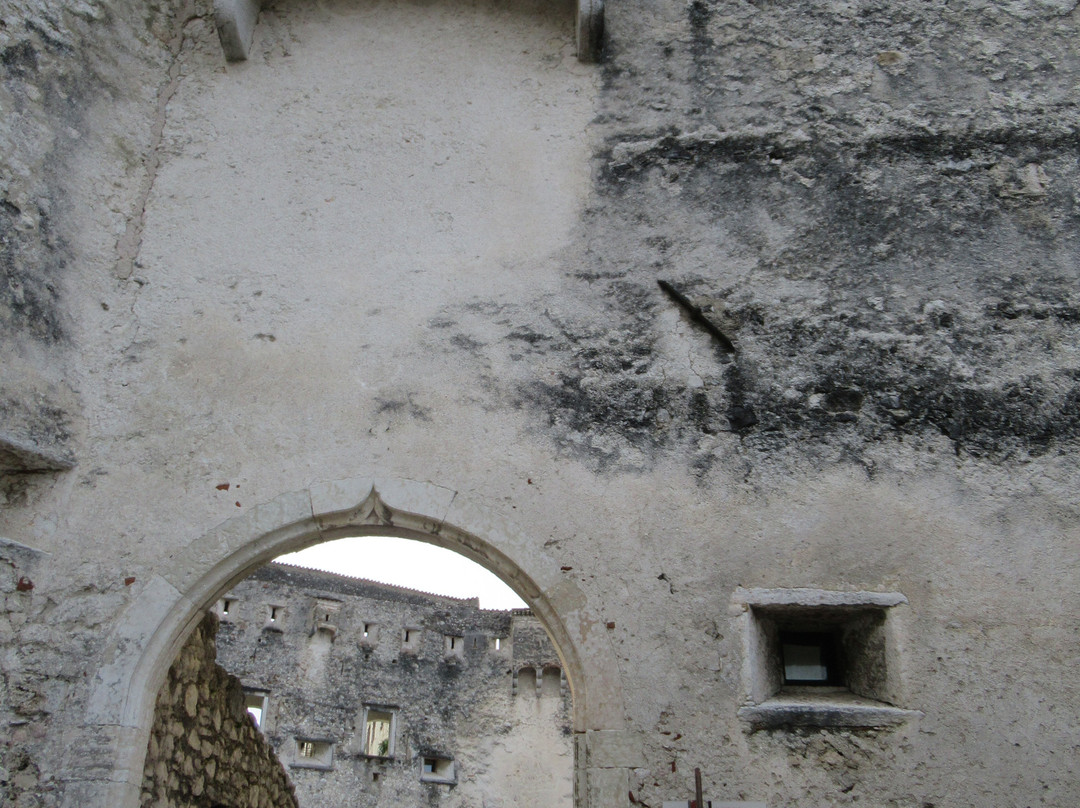 Castel Beseno景点图片