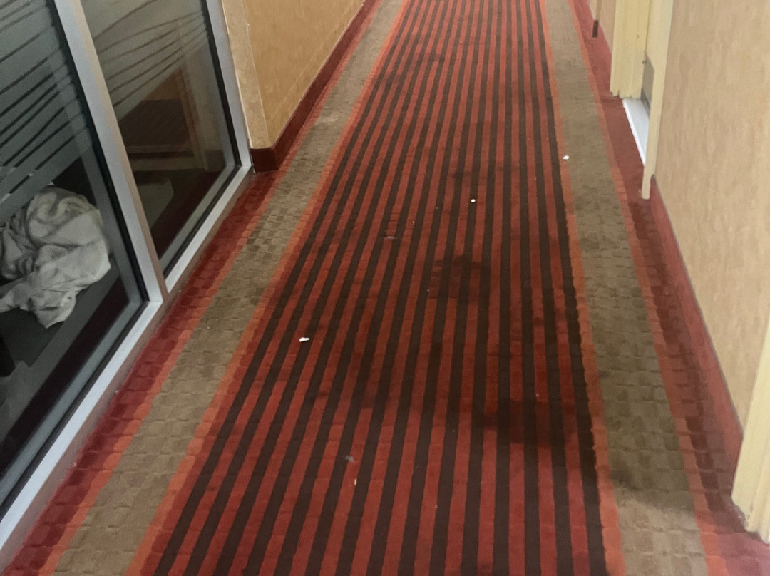 洛克威力拉马达酒店主图