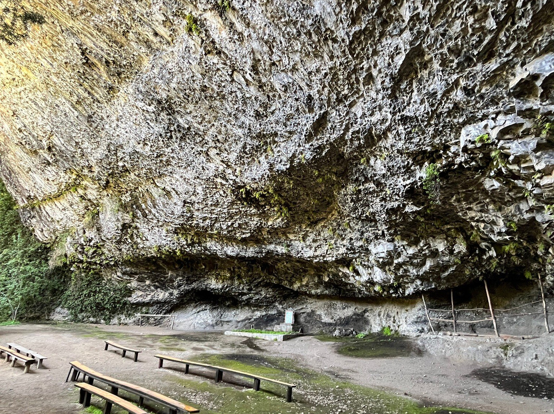 Cueva de Los Pincheira-Pinto必去景点