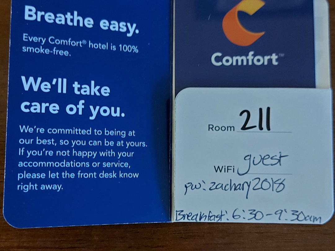 Comfort Inn & Suites主图