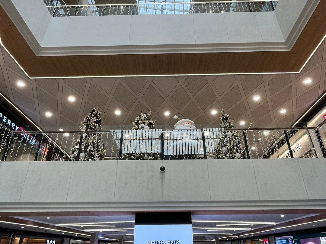 SM J Mall- 曼达维必去景点