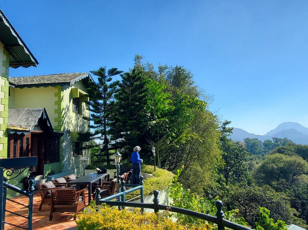 The Colonial Manek Manor主图