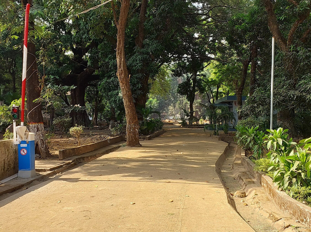 Jardins Du 2 Octobre-柯那克里必去景点