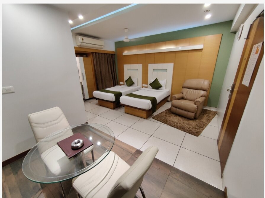 Hotel Orange International主图