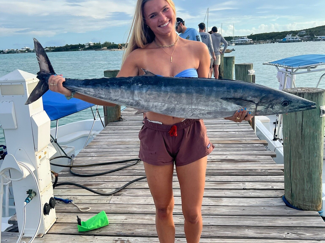 Fish Rowe Charters-大埃克苏马必去景点