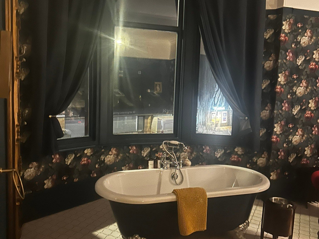 Gin Lounge Rooms主图