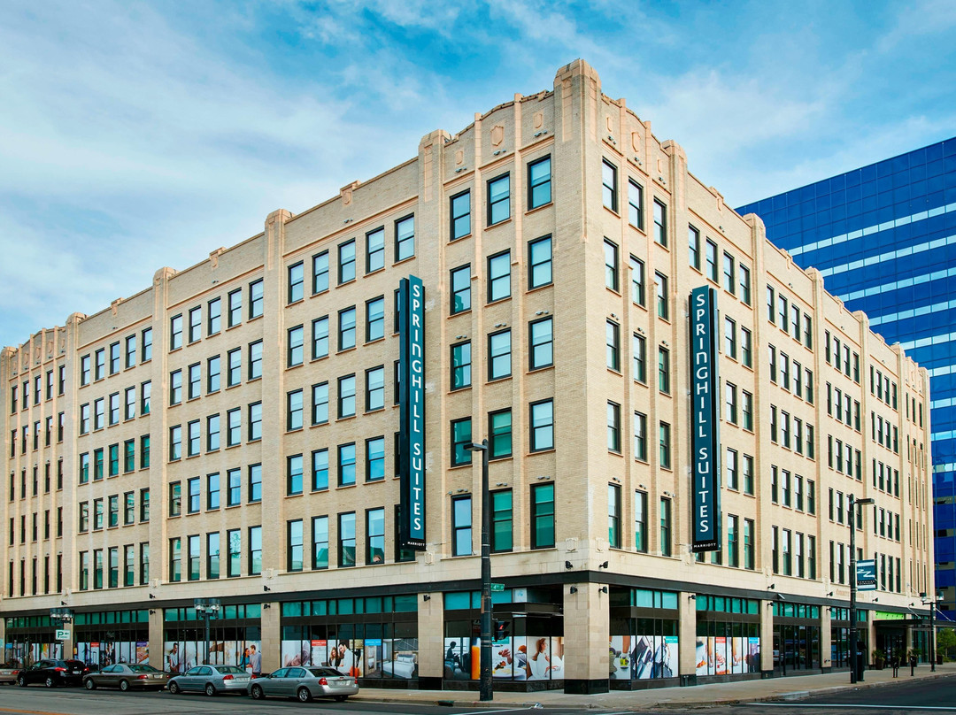 SpringHill Suites by Marriott Milwaukee Downtown主图