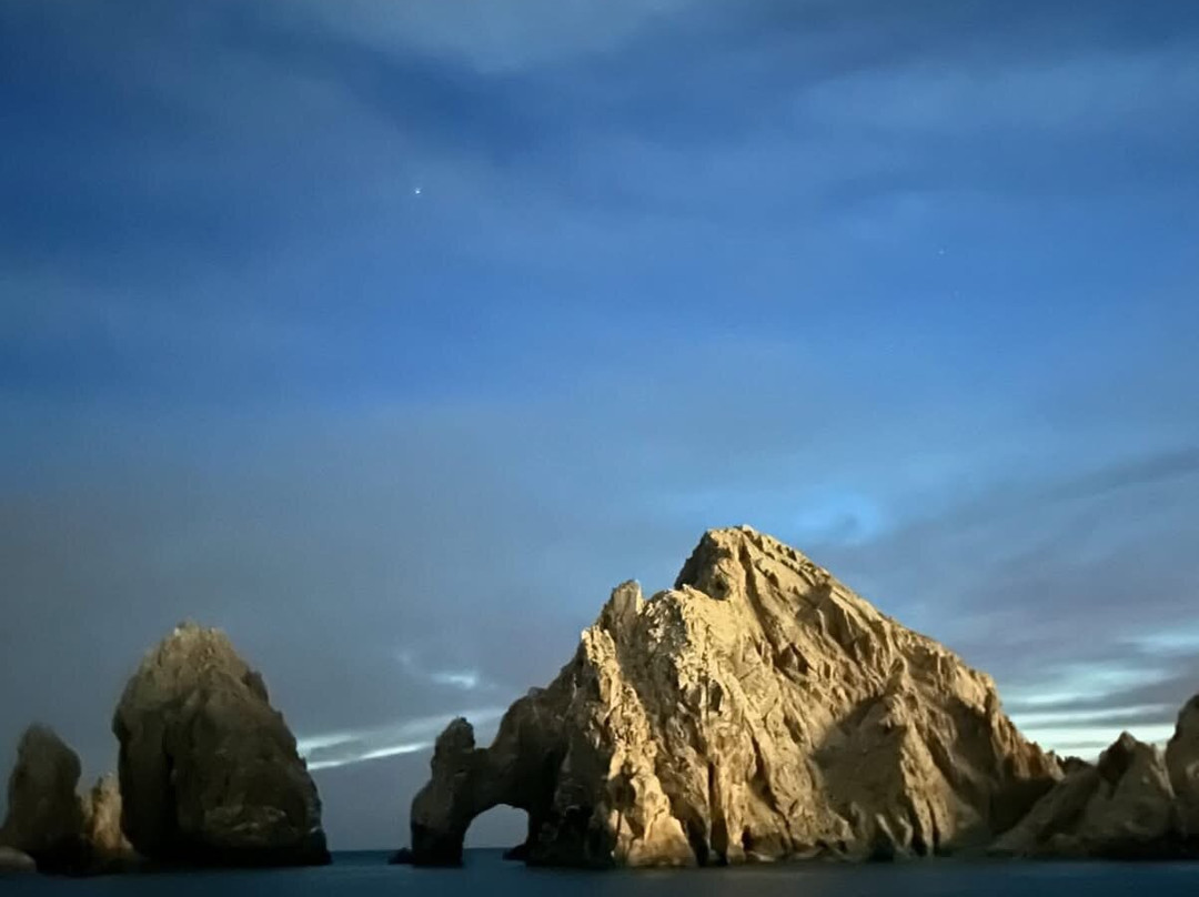 Cabo Lindo Transport景点图片