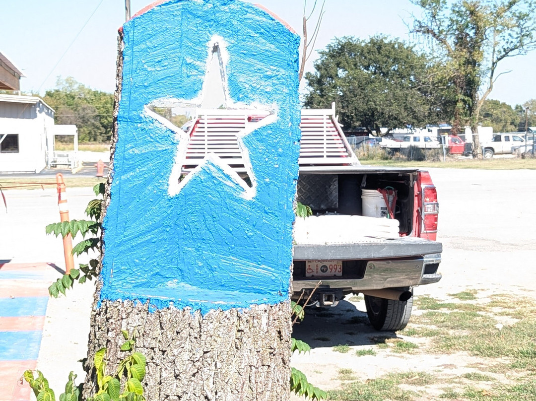 Crosstar Flag And Tag Museum-Afton必去景点