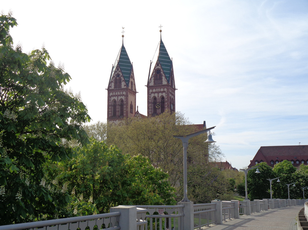 Herz-Jesu-Kirche-佛莱堡必去景点