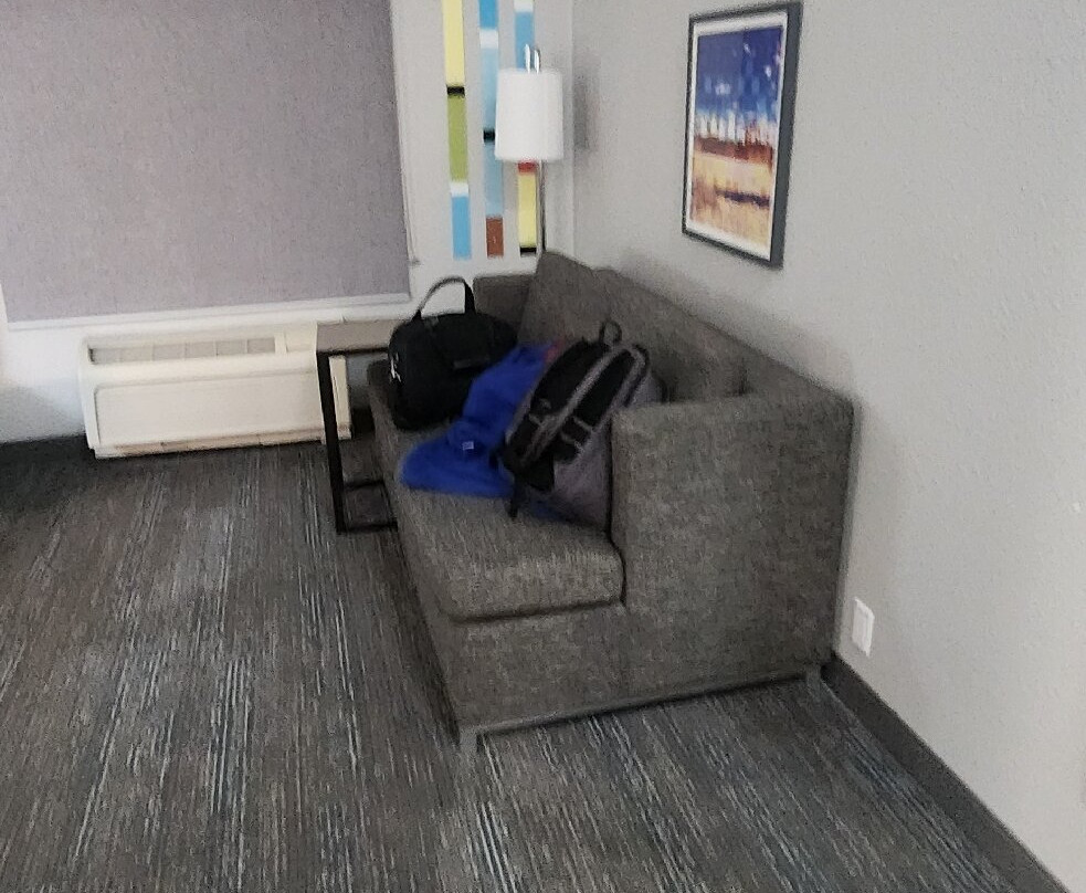 Hampton Inn & Suites Barstow主图