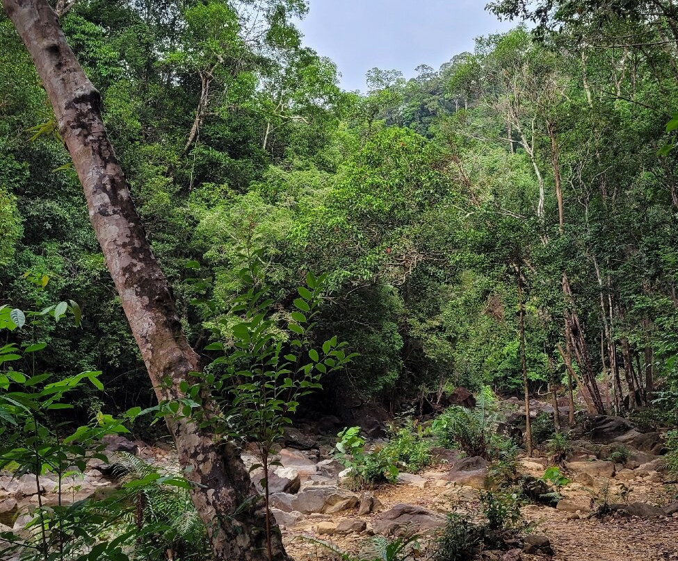 空仆瀑布-象岛必去景点