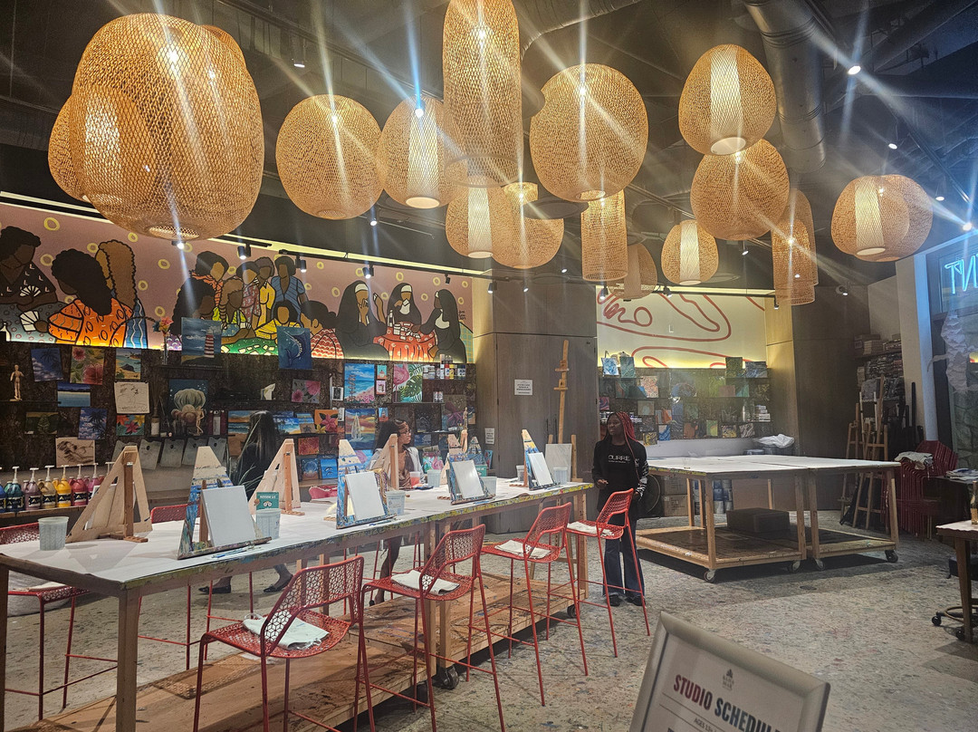 The Current: Baha Mar Gallery & Art Center景点图片