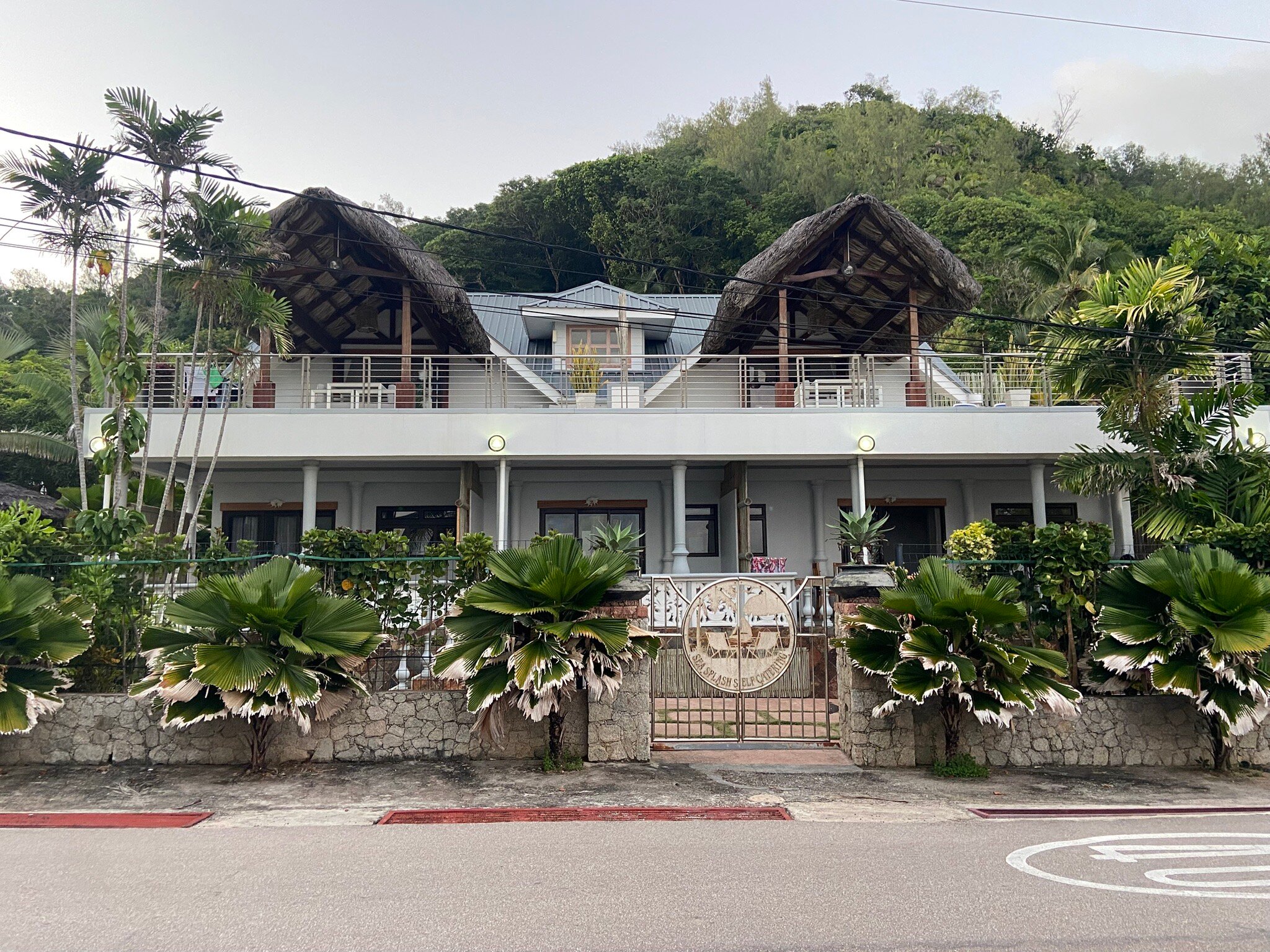La Petite Maison And Sea Splash-官方
