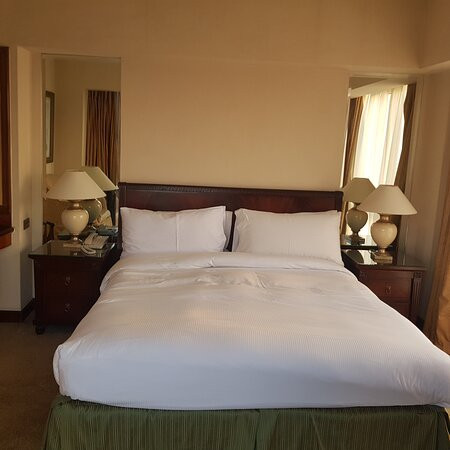 开罗格兰德尼罗希尔顿酒店主图