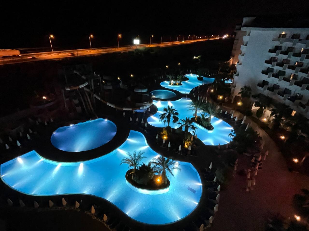 Calido Maris Hotel-泳池