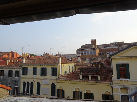 洛坎达萨利埃瑞酒店主图