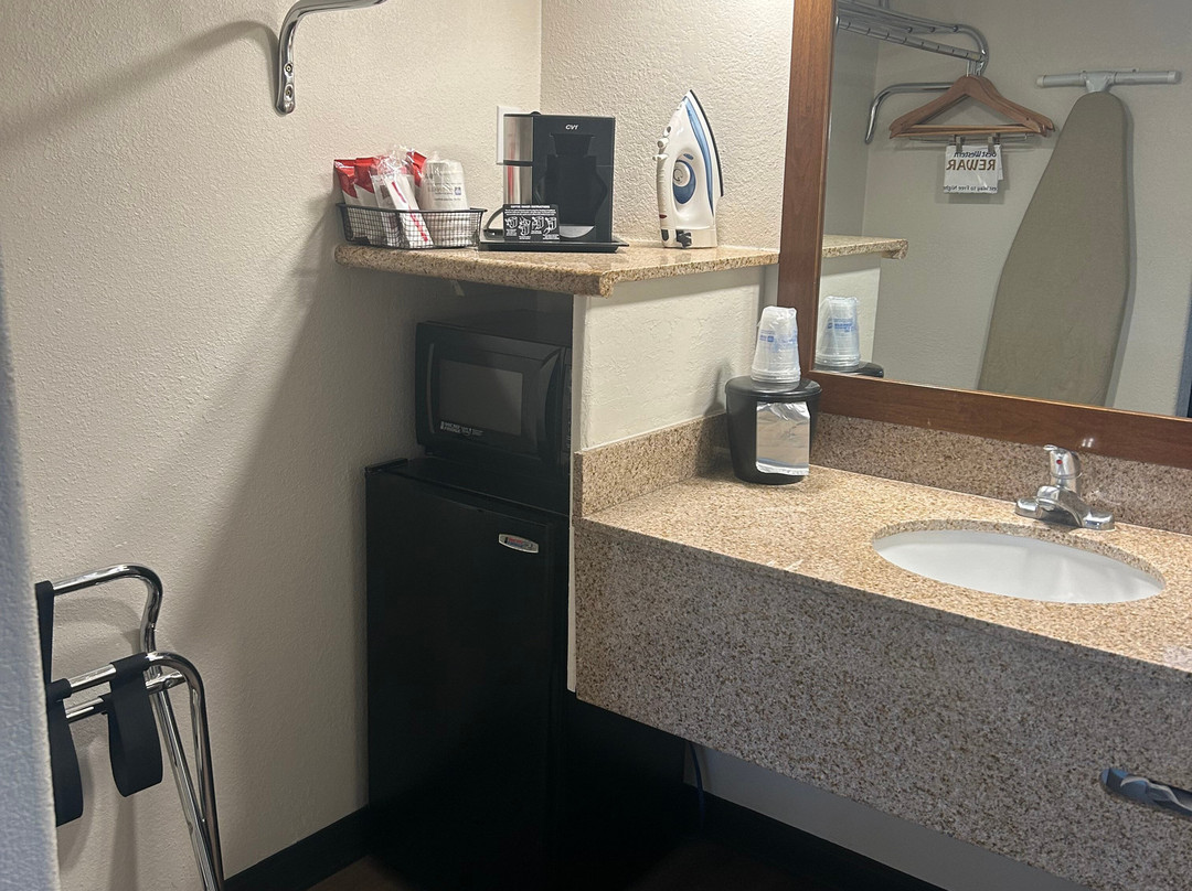 沙漠贝斯特韦斯特酒店主图