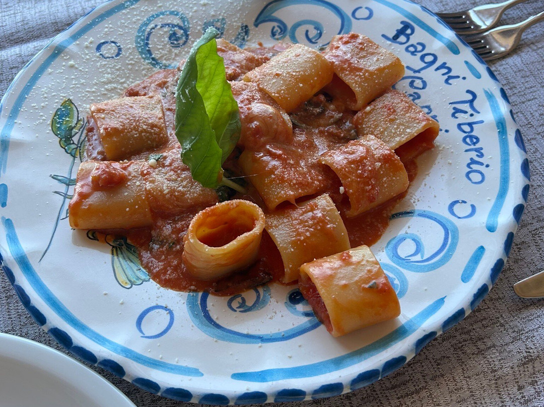 Bagni di Tiberio-卡碧岛必去景点