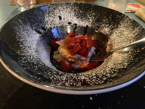 Stai Manzo Restaurant