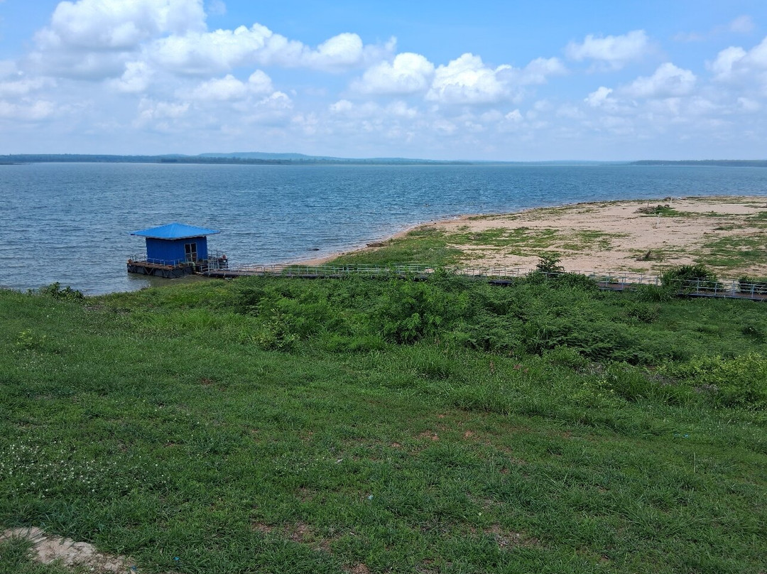 Lam Nong Rang Dam