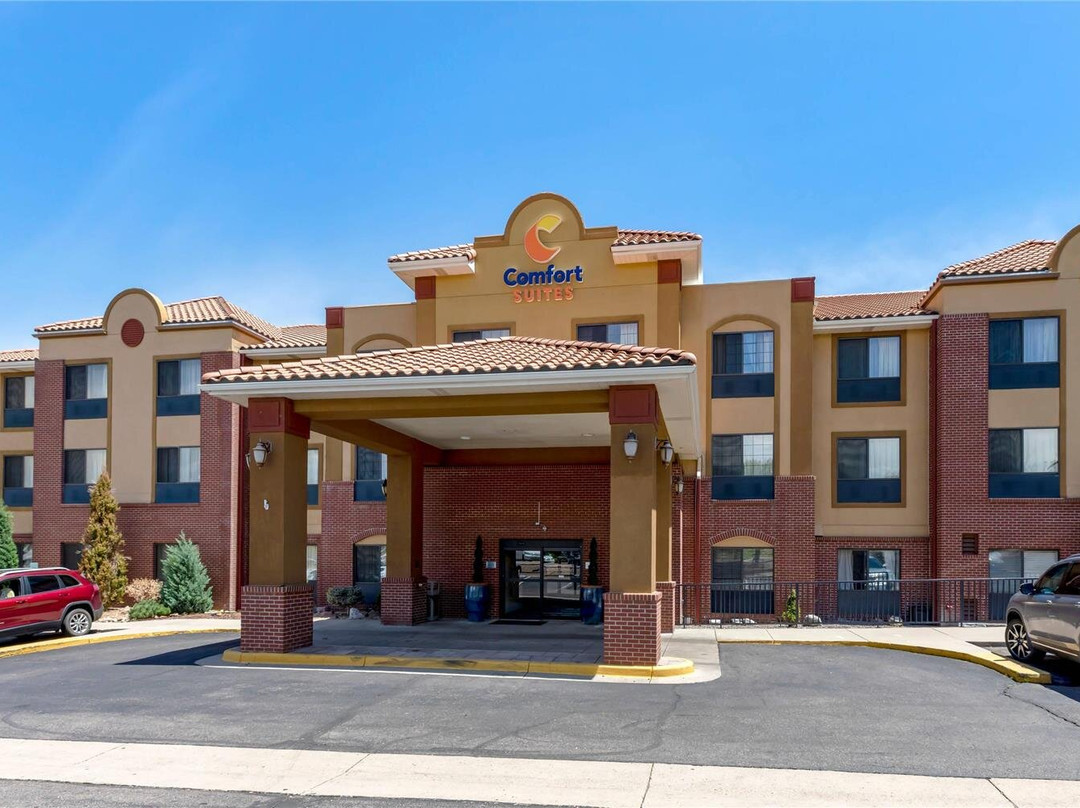 Comfort Suites Lakewood - Denver