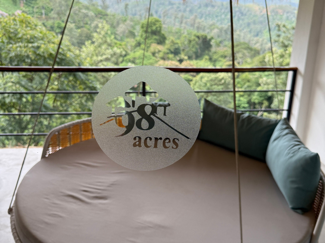 98英亩度假村主图