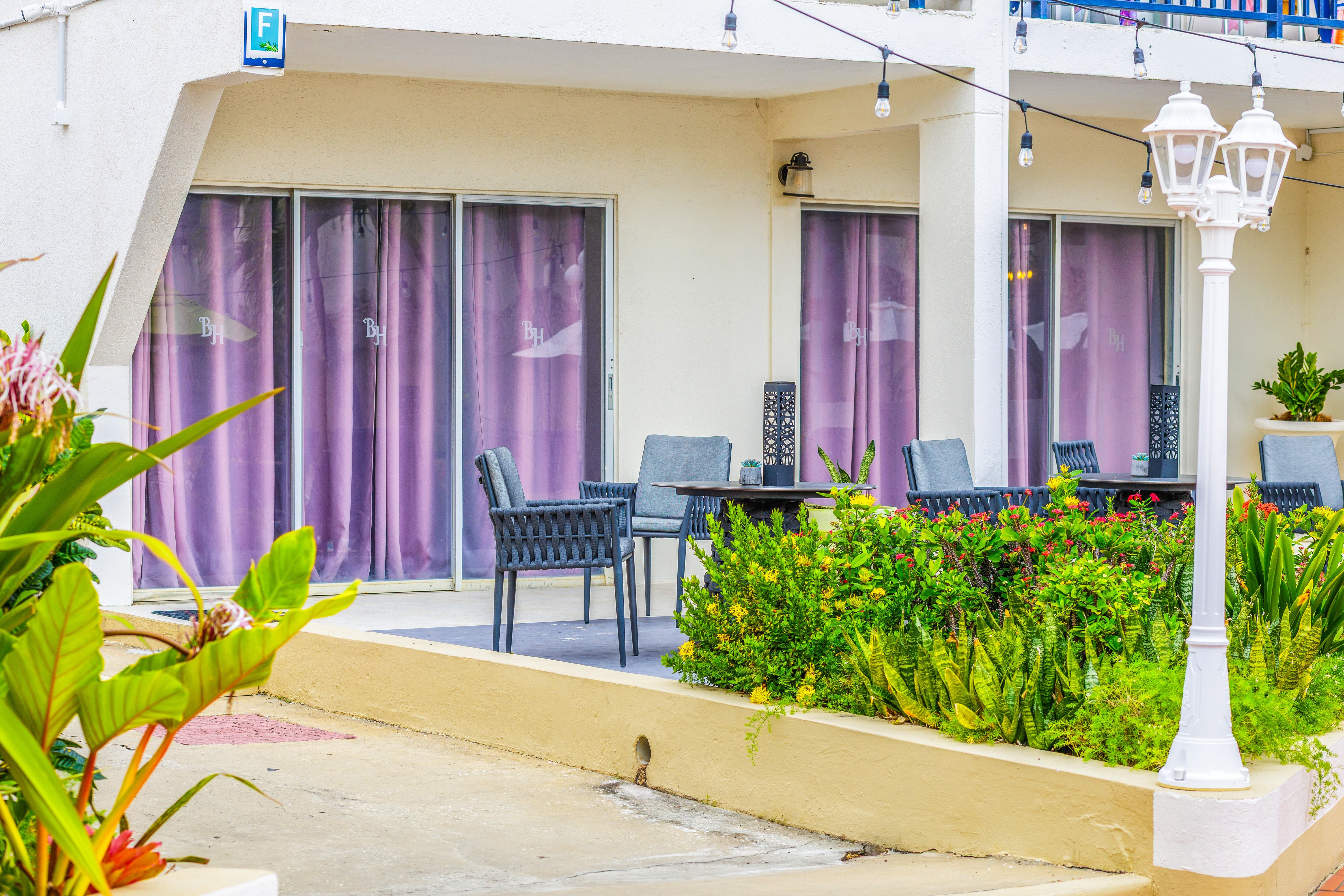 蓝色地平线酒店-泳池